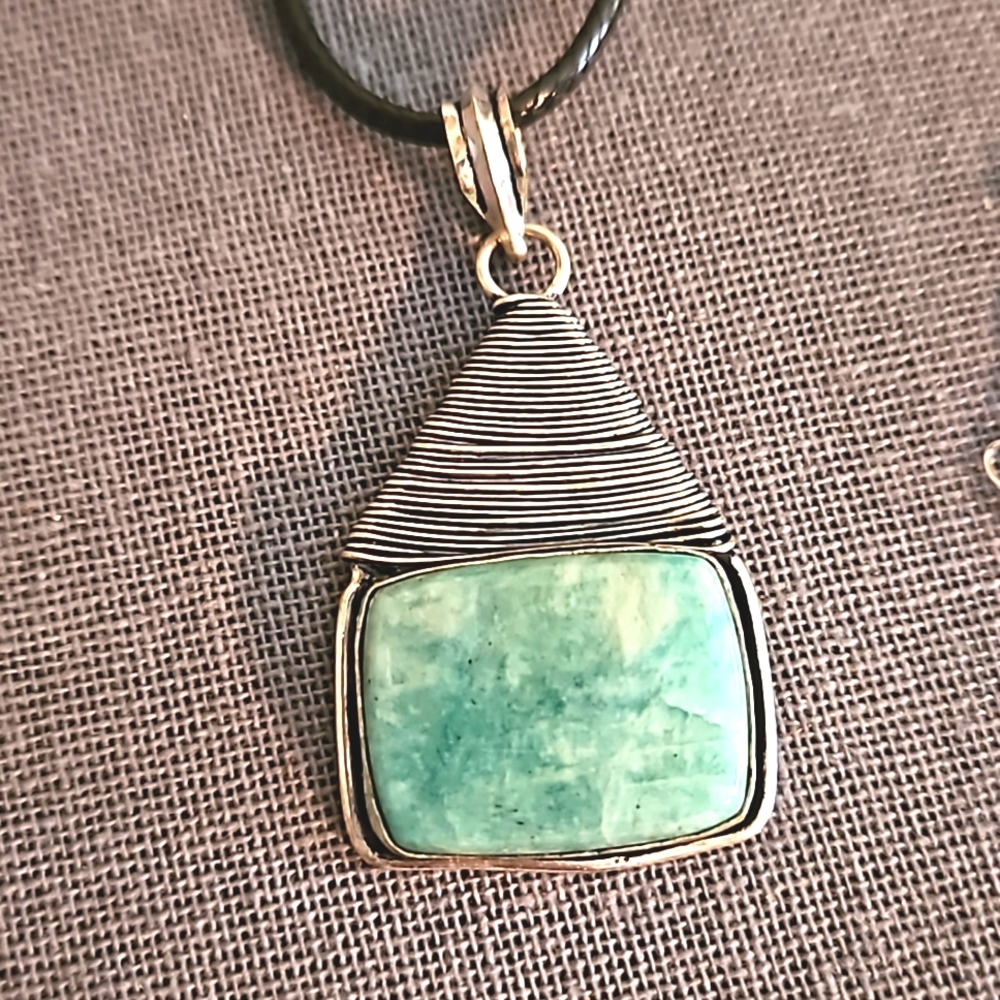 Amazonite wrapped gemstone necklace new silver on cord gorgeous
